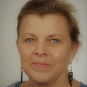 Helena Oikarinen-Jabai