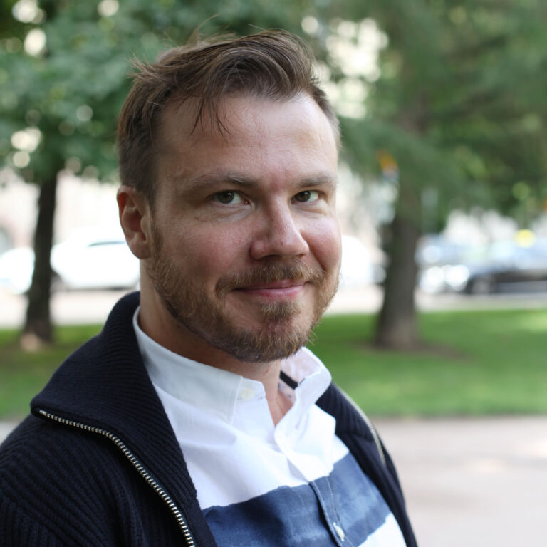 https://www.suomentietokirjailijat.fi/
