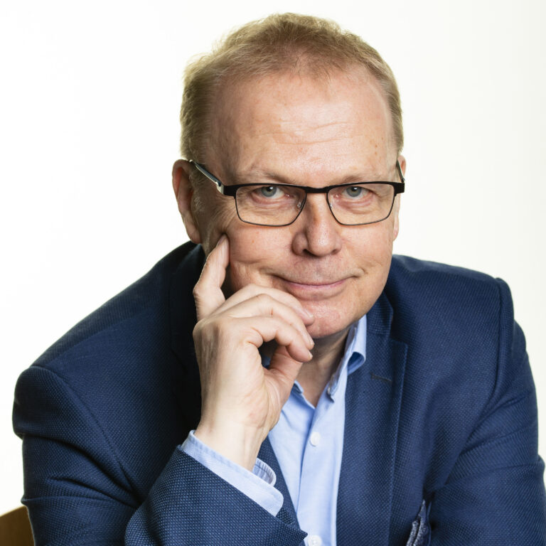 https://www.suomentietokirjailijat.fi/